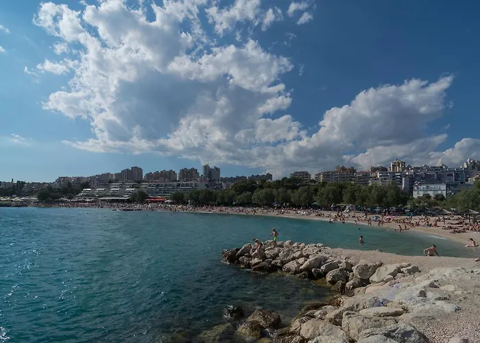 Konukevi Luxury Near The Beach3 Split